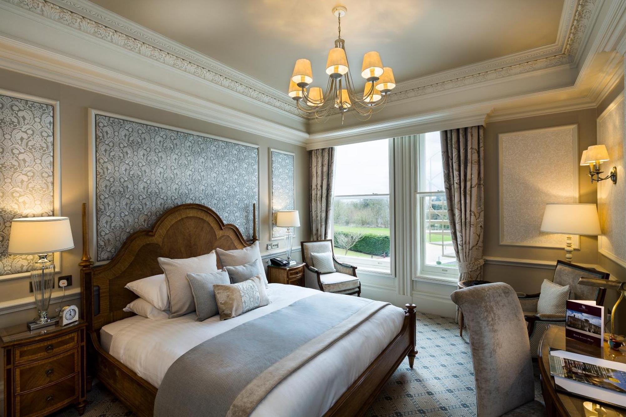 Down Hall Hotel Hatfield Heath Kültér fotó